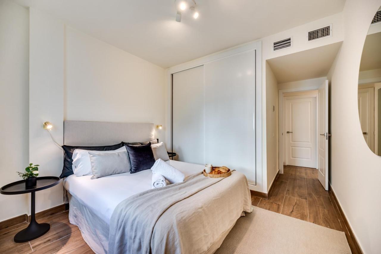 Vacation Marbella I Top 1 Puerto Banus Sea Front Rental, Renovated Esterno foto