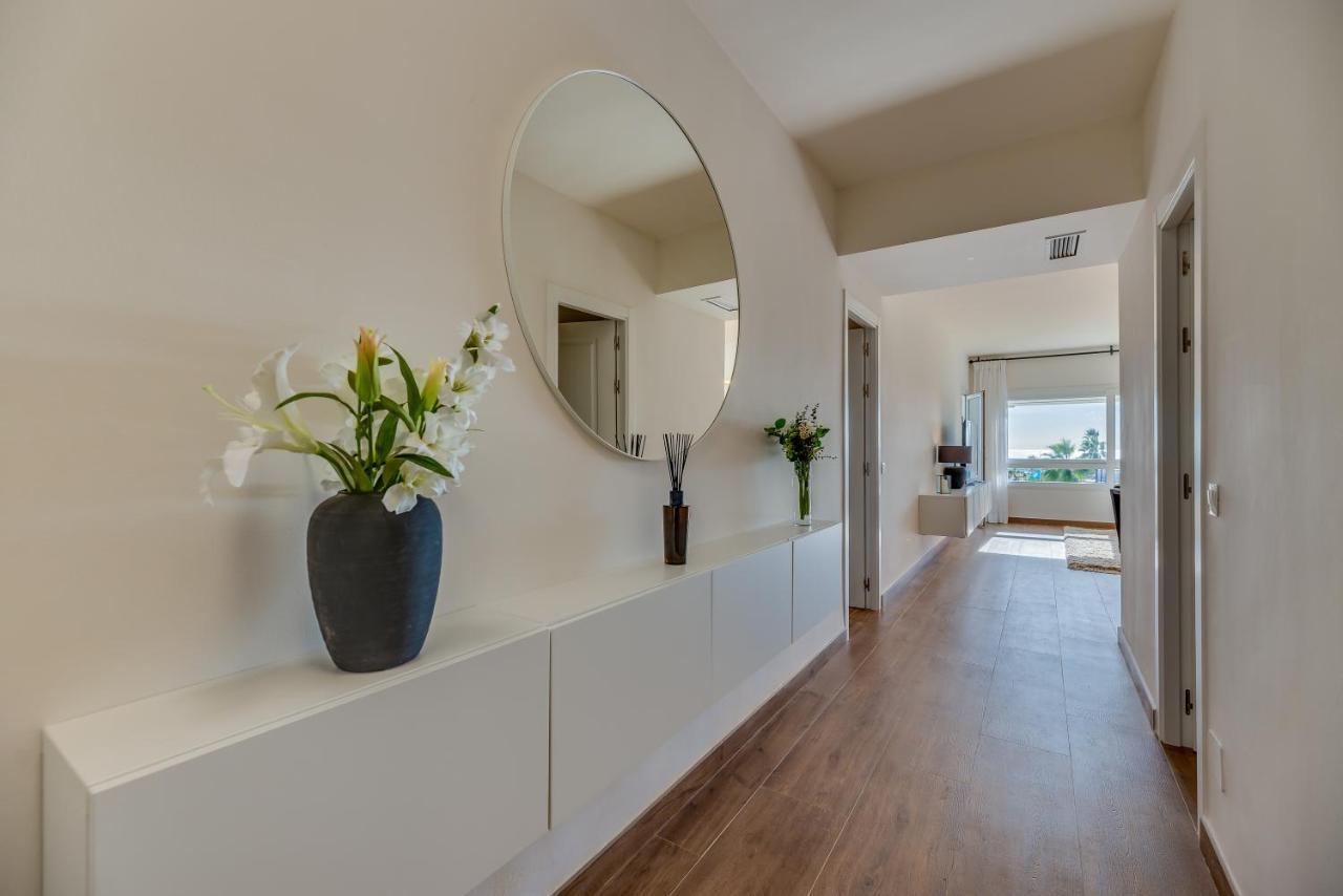 Vacation Marbella I Top 1 Puerto Banus Sea Front Rental, Renovated Esterno foto